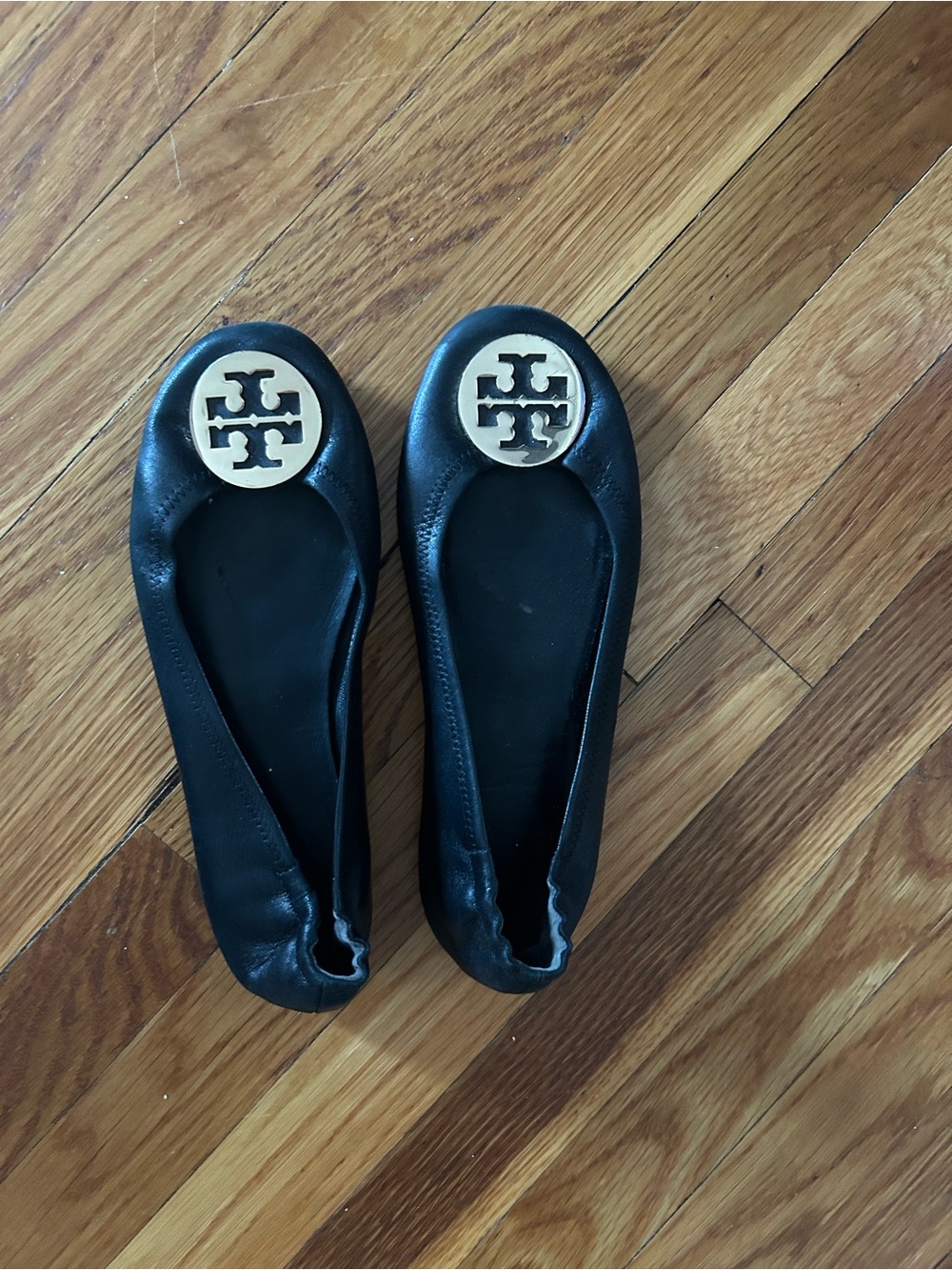 Tory Burch Black Leather Ballet Flats with Gold Logo Medallion